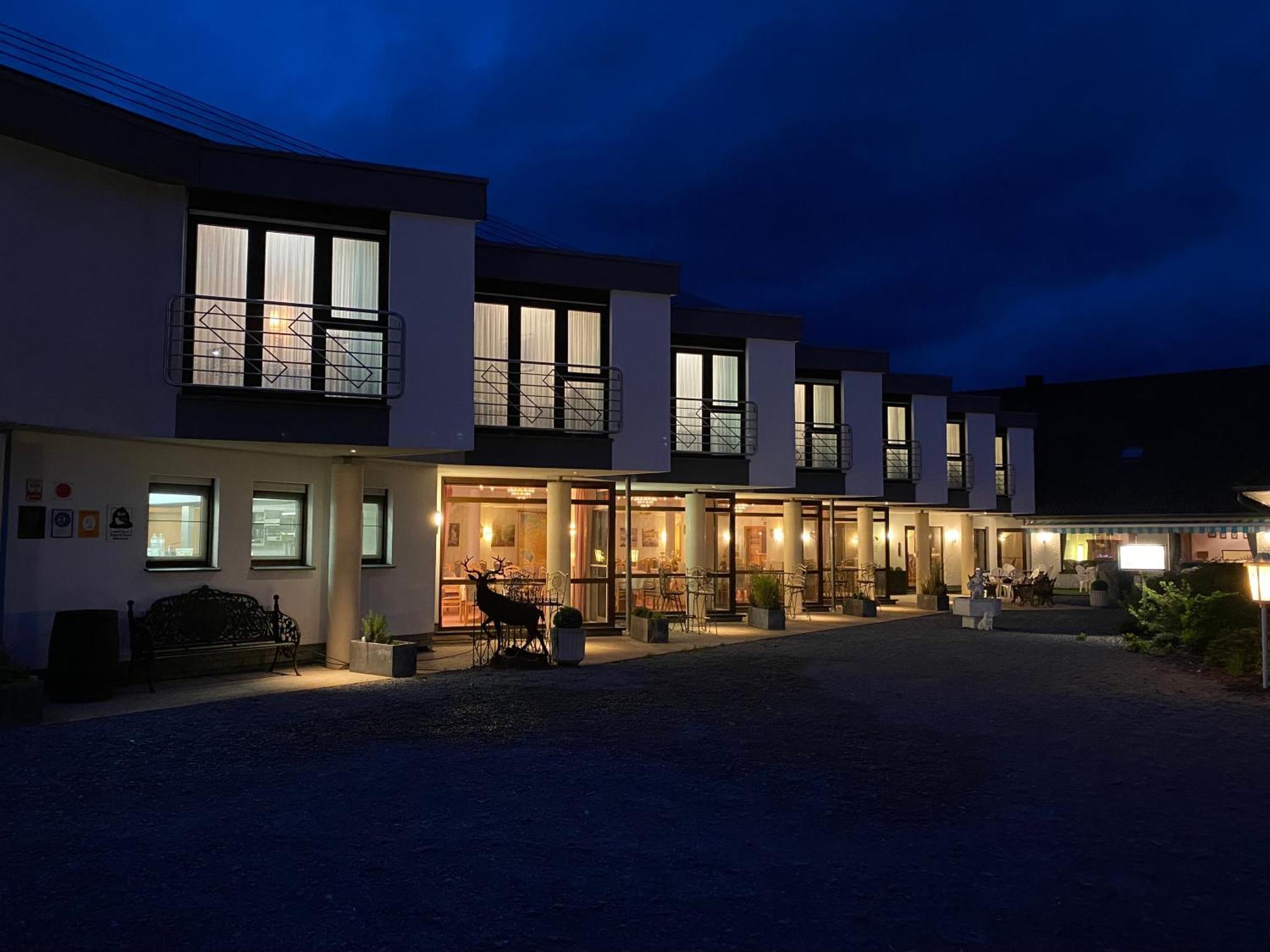 Hotel Altitude Burg Reuland Esterno foto